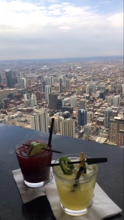 The Best of Chicago According to Locals - ItsRiss - The Signature Lounge